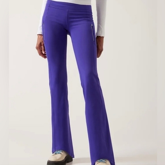 Athleta Rainier Fleece Lined Active Bootcut Flare Pants Noble Blue/Purple XS - Picture 1 of 15